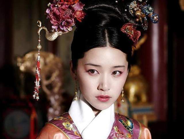 张广利&李莲英是个坏太监,他究竟做过什么事,让大诗人王照给他写一首诗