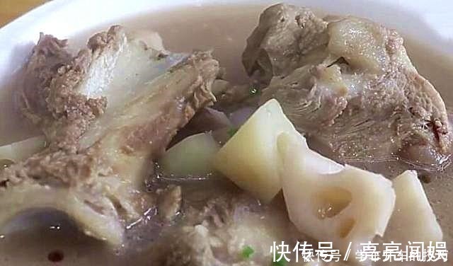 炖大骨头汤时,千万不要直接炖,加入它,肉烂汁香,不腥不柴