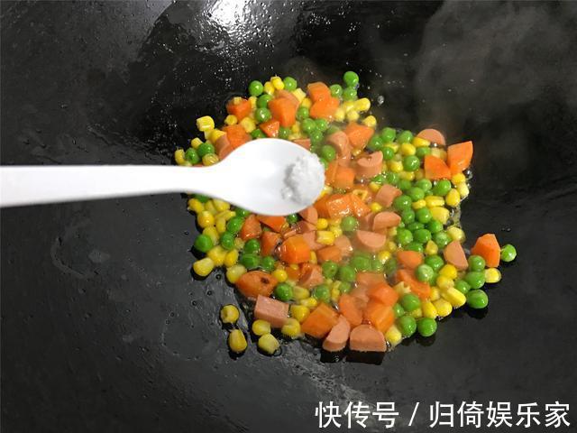 剩馒头新吃法，做成10分钟快手早餐，酥脆可口，好吃又营养