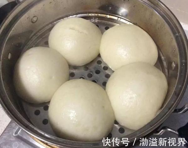 一日三餐|酵母发面速度太慢教你这样做，30分钟发满盆，馒头比面包还松软