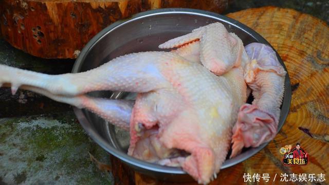  好吃|电饭煲焖鸡最好吃的家庭做法，简单美味又下饭，看看你喜欢吃不