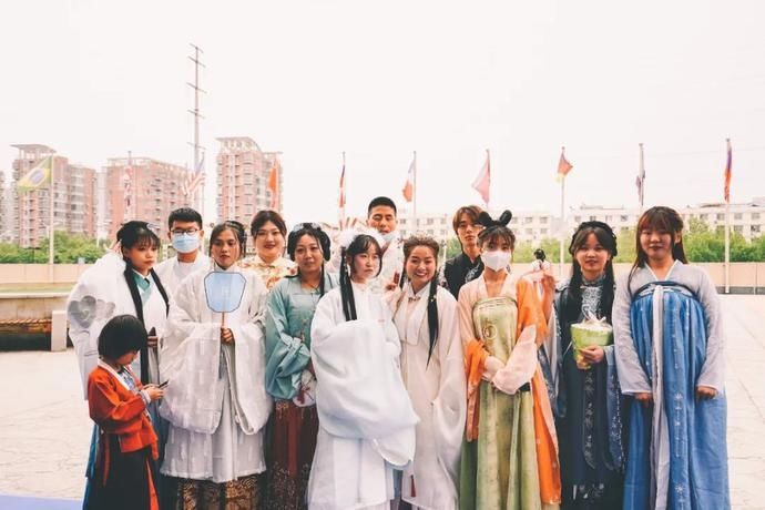 汉服遇上水秀 ，会擦出怎样的火花？