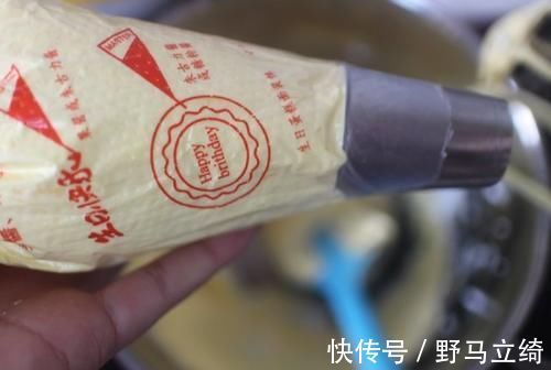 真的是高颜值的美味了，材料也是极其简单的，吃起来奶香味也是蛮足的