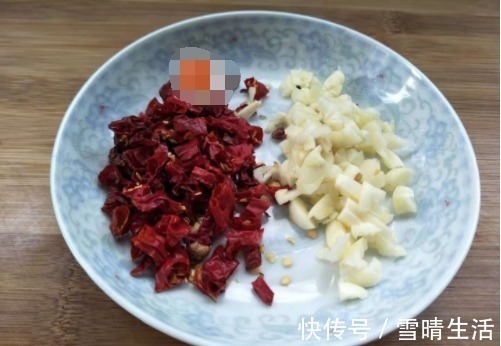 雪里蕻|这菜上桌一扫而光，又嫩又脆又香，孩子说没它吃饭都不香！