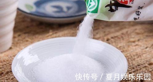 朱医师|肚子比胸还要高,教你正确饮用淡盐水,帮你轻松搞定大肚腩