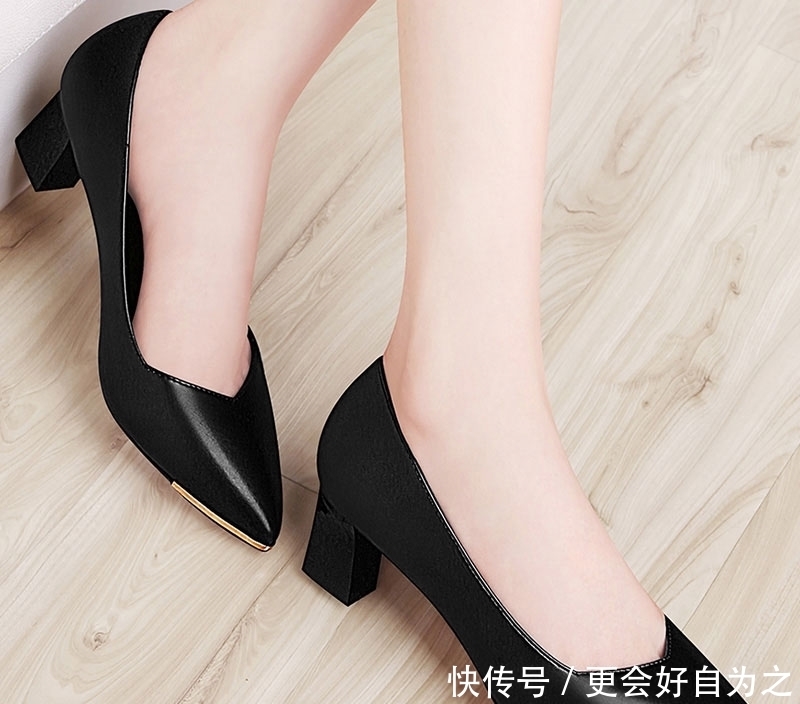 真皮软底黑色工作鞋个性优雅,创意十足,更显大方得体穿出自信