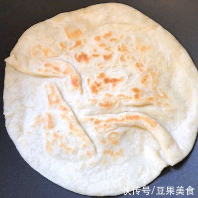 黄豆酱|老妈做的自制酱香饼，怎么吃都不腻