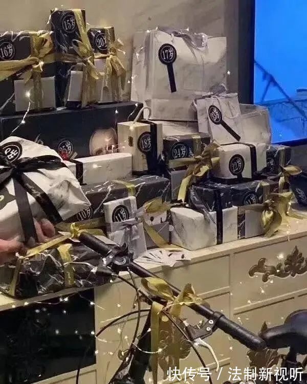 阿姨|上海富婆健身房“不雅视频”全网疯传：人没了底线，有多可怕？