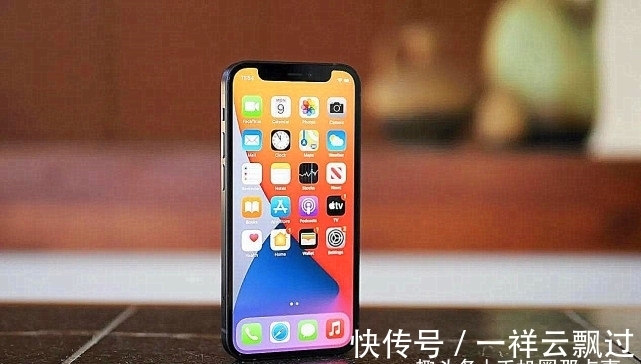 iphone|iPhone12跌至4529元，经过降价之后，感觉苹果13不香了