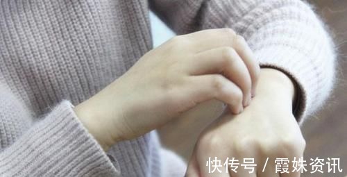皮肤瘙痒|身上有个“排毒窝”,隔三差五拍一次,经络通畅,预防心脑血管病