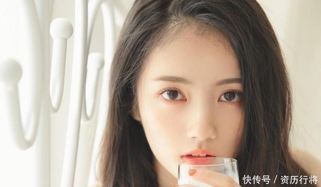 气色|天然“胶原蛋白”被发现,女人每晚睡前吃,皱纹没,气色好显年轻