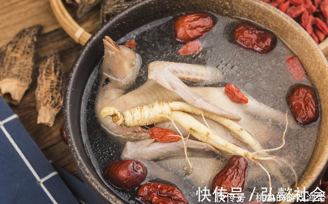 滋补|一鸽胜九鸡，炖鸽子汤要焯水吗？老师傅教你一招，汤鲜味美营养高