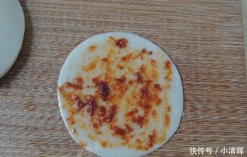 葱油饼|饺子皮买多了?做成它,金黄酥脆,层次分明,刚出锅就被抢光了