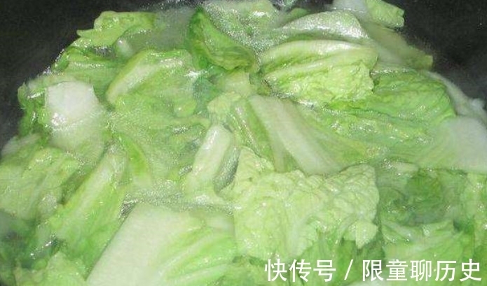 一个月|连续吃一个月水煮白菜,可以瘦多少斤?配合做这些,最少瘦10斤