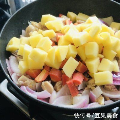 吃光|今天我吃光5碗饭的秘诀是咖喱饭...