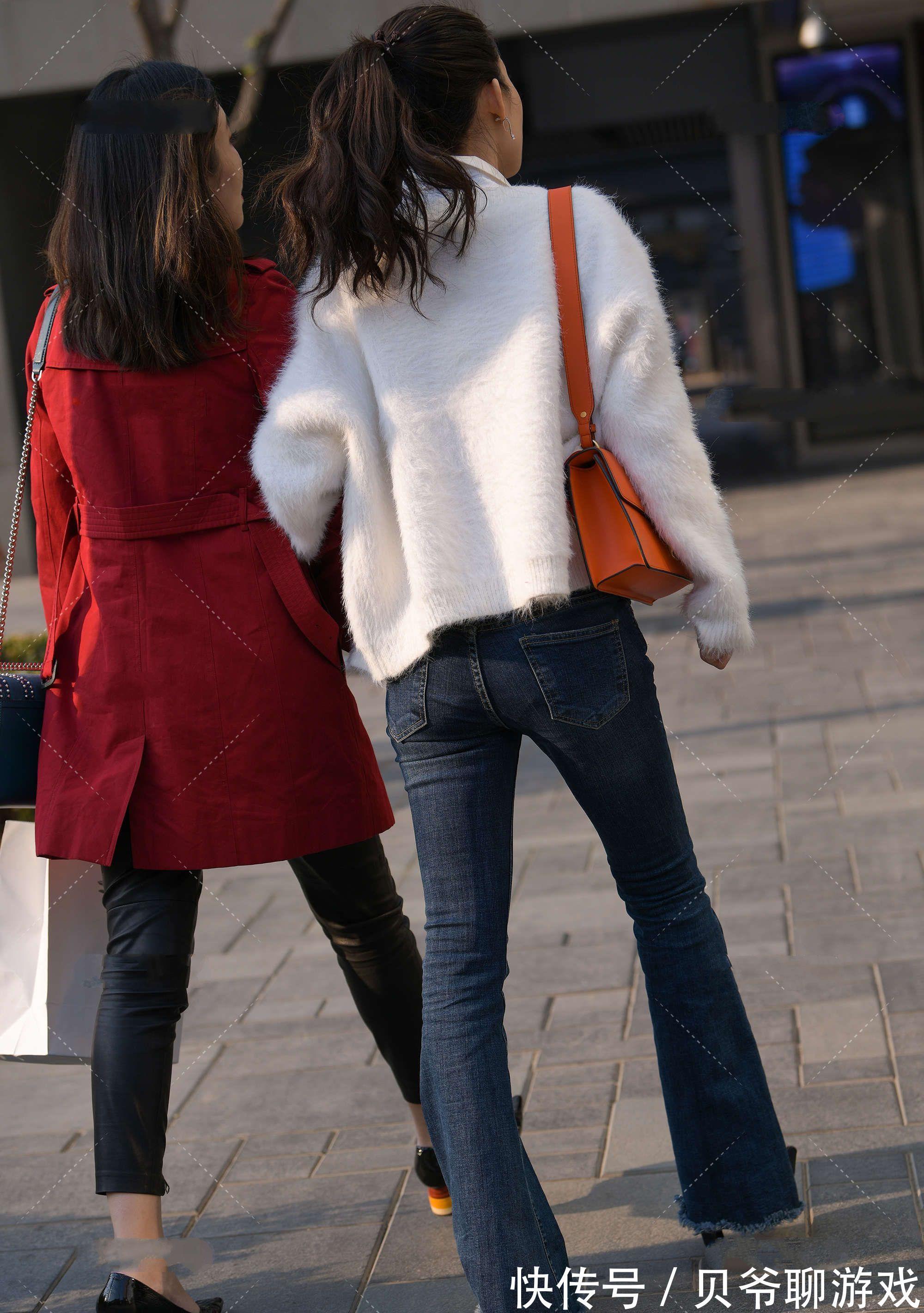 牛仔裤|白衬衣和喇叭拖地裤,解锁复古休闲穿搭新范式