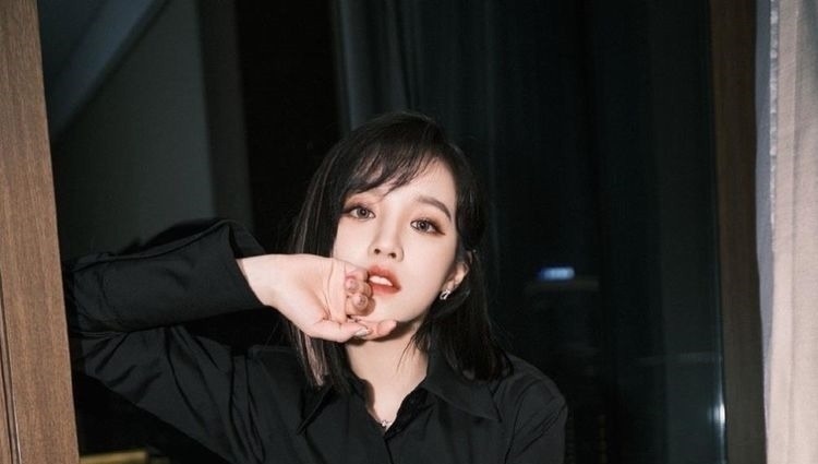 跑男成员为宣传郑恺新电影，玩游戏故意放水，宋雨琦的做法太耿直