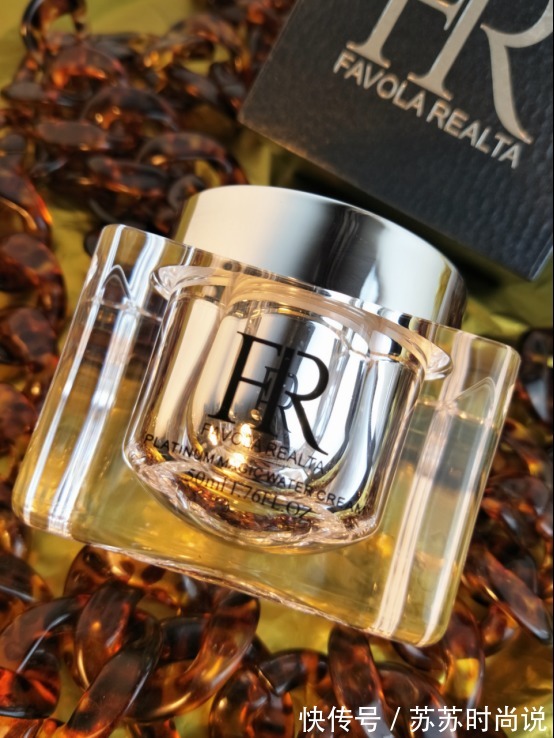 肌肤|良心推荐几款口碑炸裂的护肤品,抗皱效果堪比医美,千万不要错过