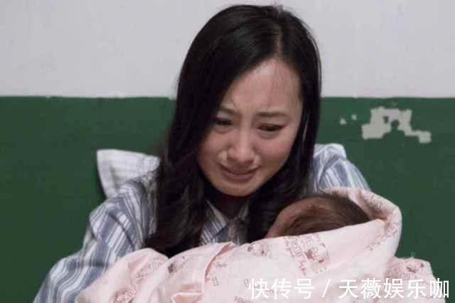 重男轻女|产妇生下7.7斤男宝,逗老公说生的是女儿,丈夫的反应让宝妈泪奔