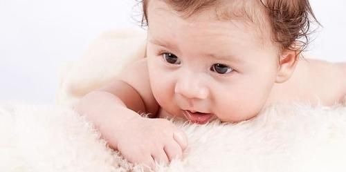 丽宝|孩子有这几个坏习惯,正是变聪明的信号,家长先别急着责怪!