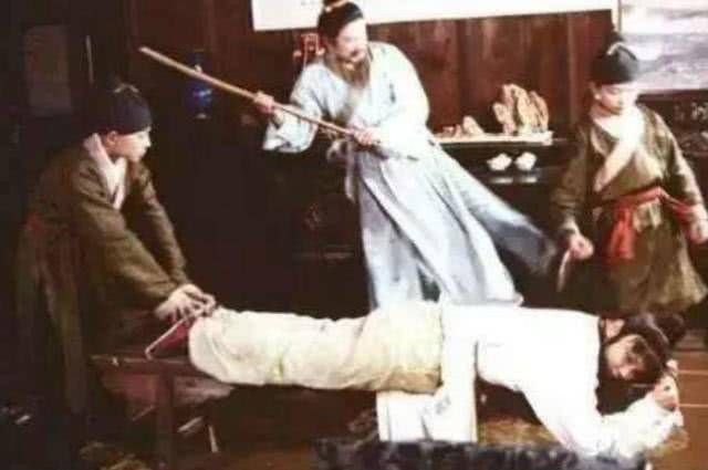 石呆子|红楼梦里3个搞家暴的父亲,这2人羞辱儿子,另1人却教子心切