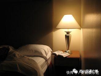 儿女当场身亡!这个东西大家天天用,切记千万不要放在这儿……