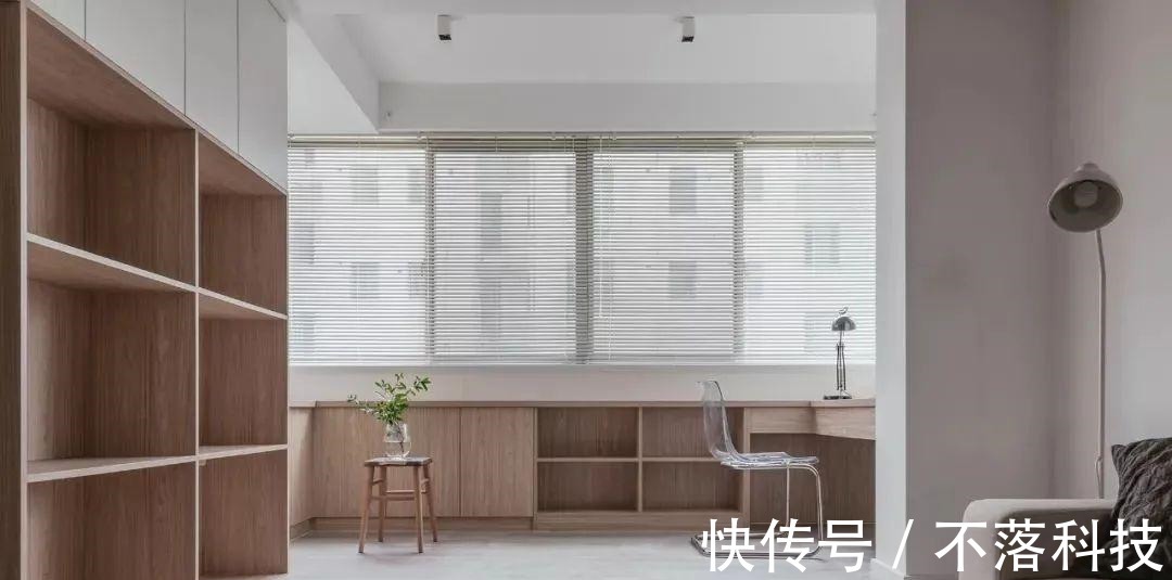 家务区|阳台改成休闲区,又热又晒、还怕漏水?衣服也没地晾?谁说的!