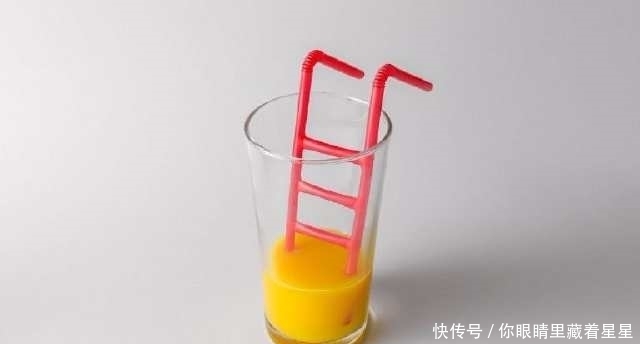  吃水果|这样吃水果才是最正确的姿势，赶紧学起来，保证你从前没见过