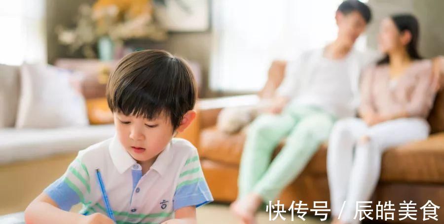 成方圆|宝宝何时开始立规矩?从2岁起父母做好这四点,将来娃少走弯路