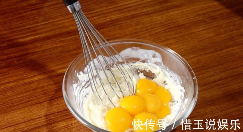 手把手教你做古草味蛋糕,香甜绵软,入口即化,新手看1遍就会