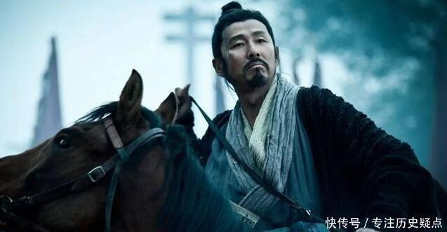 攻打|韩信打下齐国,项羽亲自去攻打韩信的话,楚汉争霸将会如何发展!