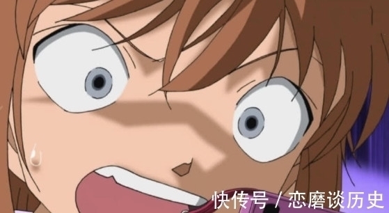 表情包|柯南:3个女神遇见爱情的样子,小兰满脸幸福,小哀立马变表情包