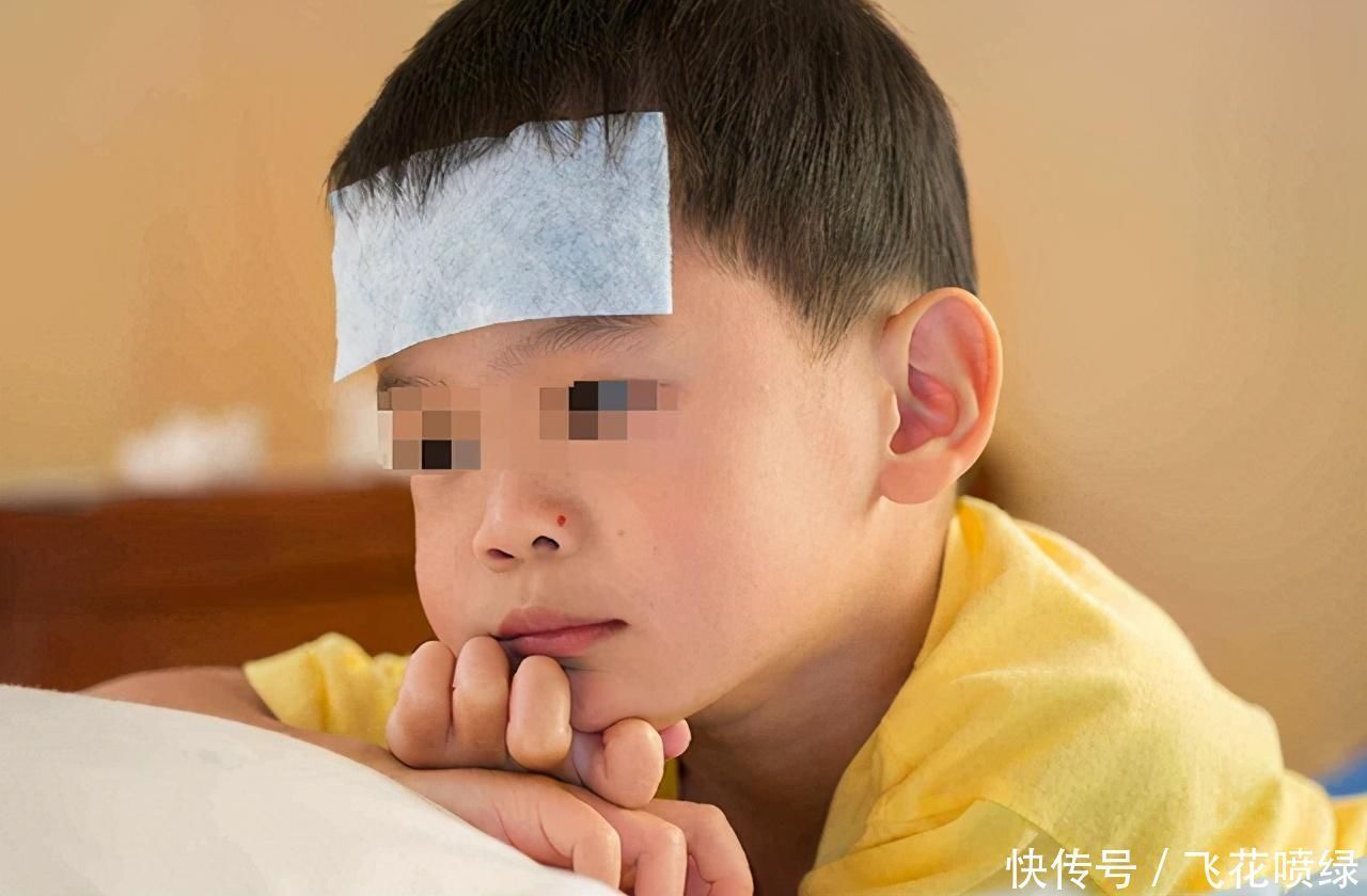 健康状况|从鼻涕看健康状况孩子出现这4种症状,家长应及时带他去医院
