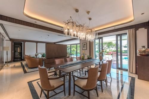 中年|三亚极奢华客房：面积1600多平方米，每晚房费近8万元