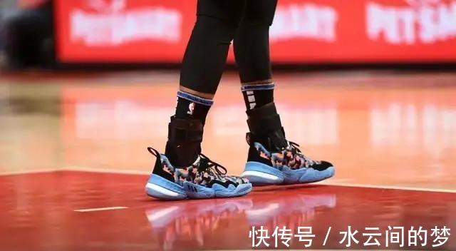 jordan NBA球员上脚海沃德穿安踏联名款,哈雷尔的定制球鞋很骚