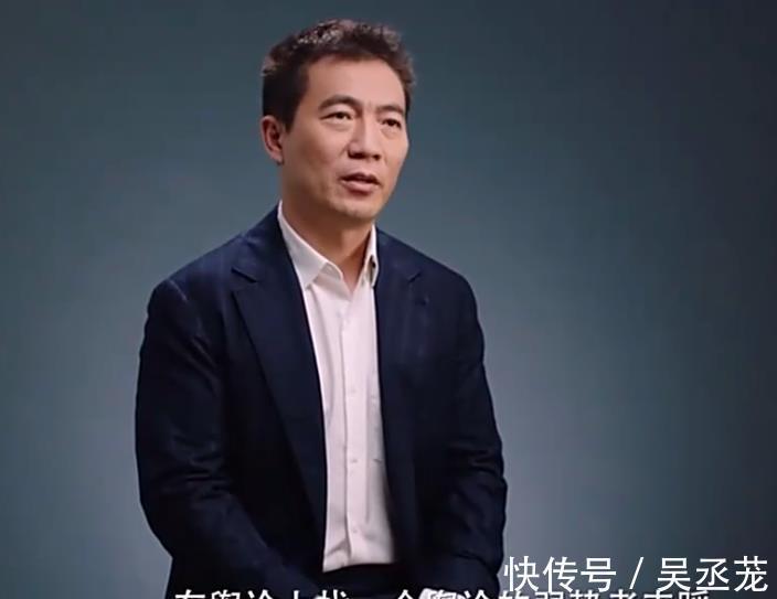 中国足球|黄健翔昔日为国足辩护:骂国足是懦夫行为,在中国踢球需极大勇气