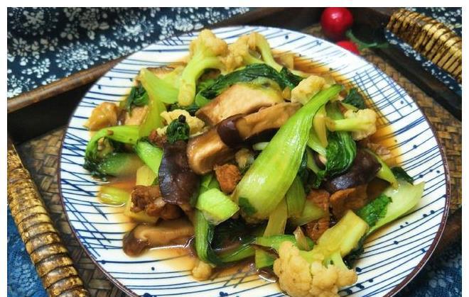 美味|秋天，3素1荤做家常美味，鲜嫩可口，家人特别爱吃