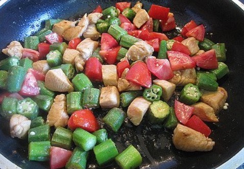 这肉5元1斤，蛋白质比猪肉高，天热要多吃，简单一炒，好吃下饭！