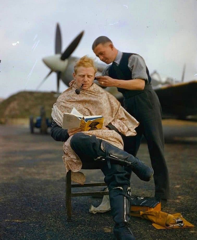 恩师|刺杀恩师失败被挖心肝,检查穿“背心”的女兵,5张历史罕见照