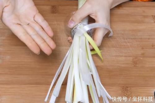 花露水|每次洗衣服时滴一滴它,不用搓就能干净如新,可惜知道的人不多