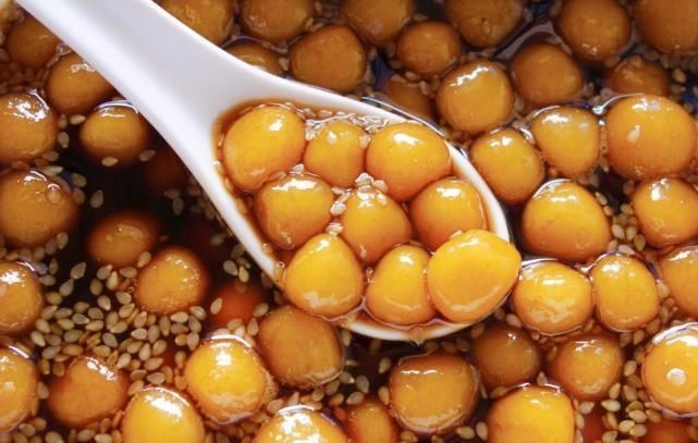 “穷人的阿胶”是它,每天喝一碗,滋补养颜,气血足了,脸色红润