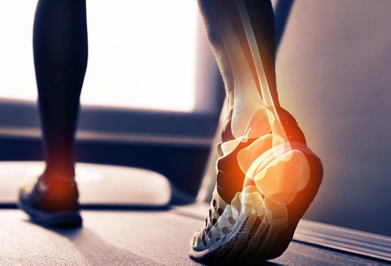 鞋底|养生先养脚,这事比泡脚重要100倍!尤其老年人,必须紧盯6标准