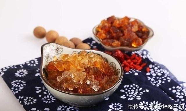 女性不想皱纹爬上脸,不妨多吃此物,皮肤水嫩嫩,更显年轻