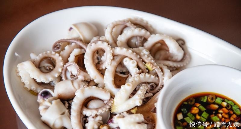 便宜|去宁海旅行必须品尝的美食之一,品种多价格还便宜,你想吃吗?