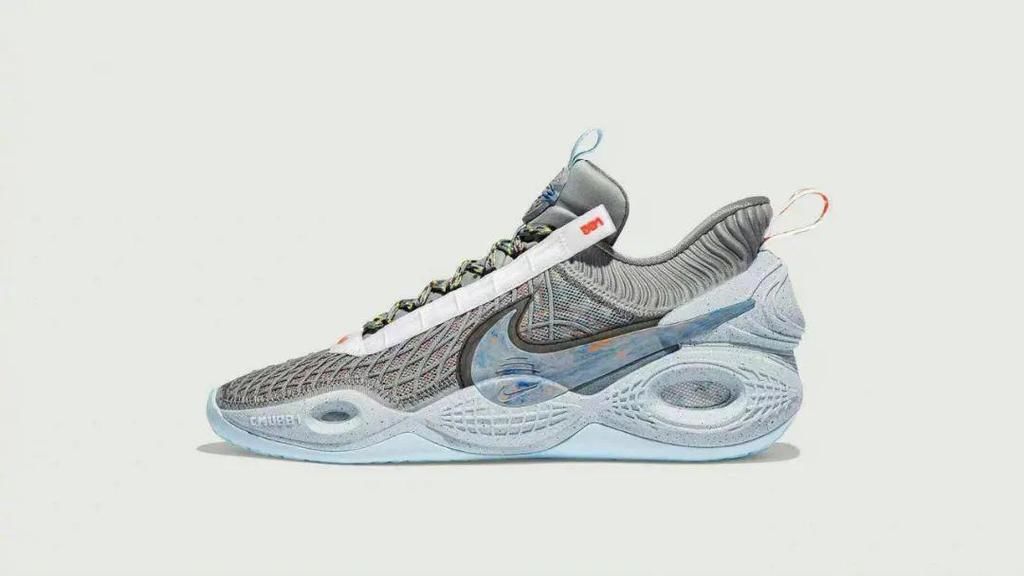 HD 16 + KD 13？Nike 这双垃圾鞋要封神？