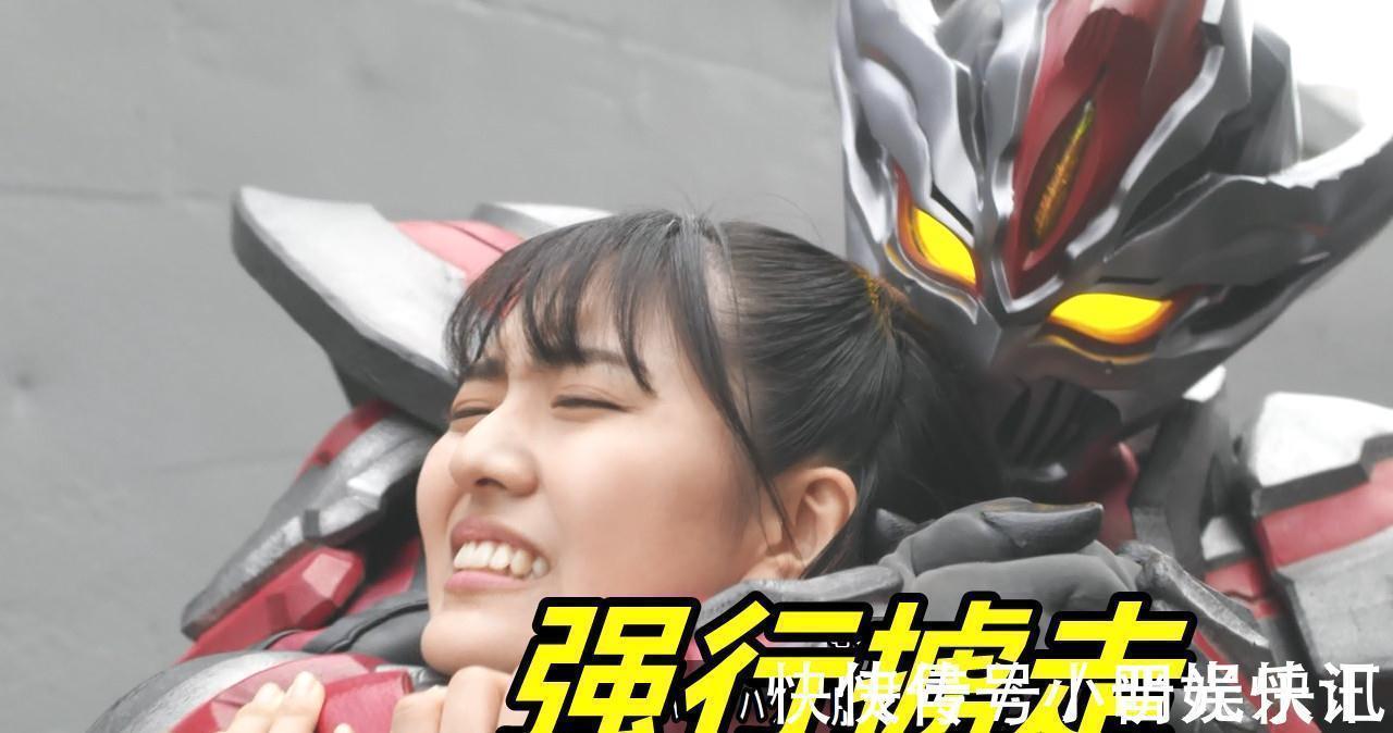 痴汉|特利迦奥特曼:痴汉达贡变英雄,首秀“一指禅”,实力远超特利迦