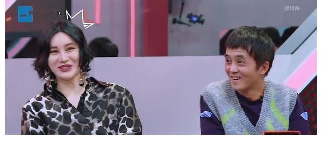 闪光的乐队：果真社交音综，1人越来越放开，1人越来越“放肆”