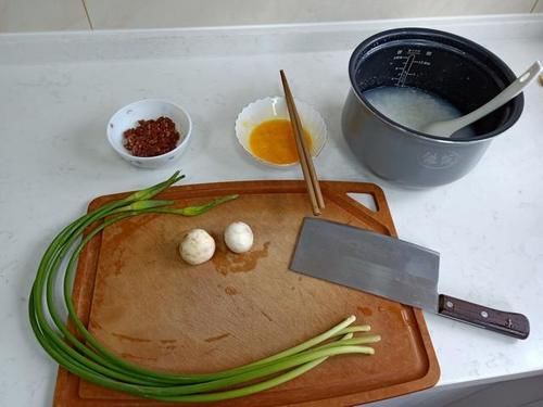 15分钟搞定早餐，鲜美好吃又管饱，网友：好妈妈，难怪孩子长高快