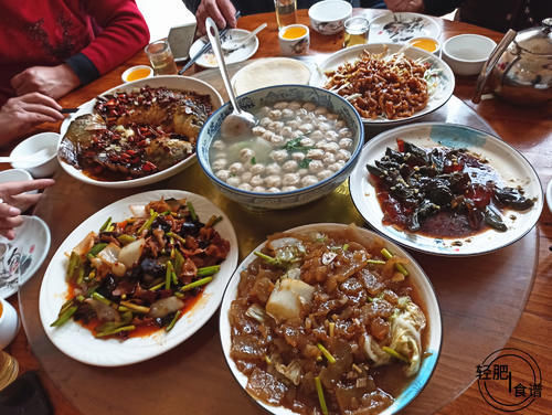 农村饭店6道菜180元,卖相“没档次”,但最后却吃到“光盘”