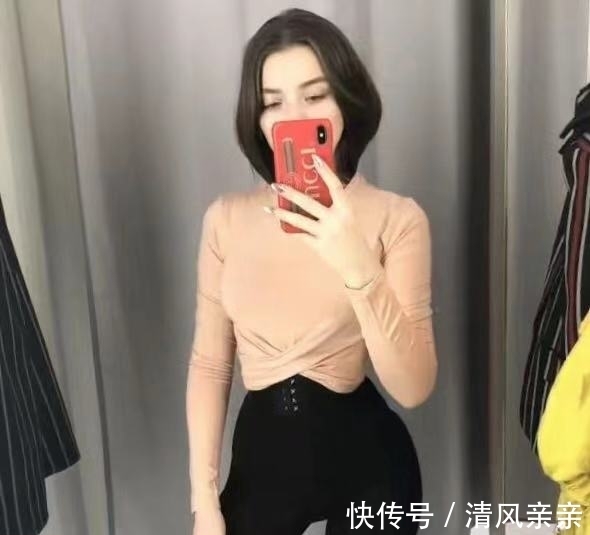 漂亮|俄罗斯的少女,把腰当脚裹,成为“蚂蚁腰”漂亮